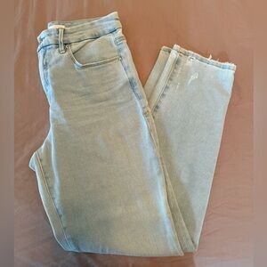 Good American Soft-Tech Good Legs Straight Jeans